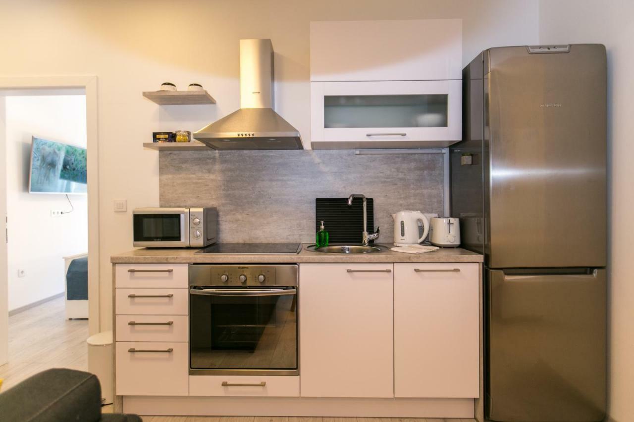 Apartments Del Molo Rijeka Eksteriør billede